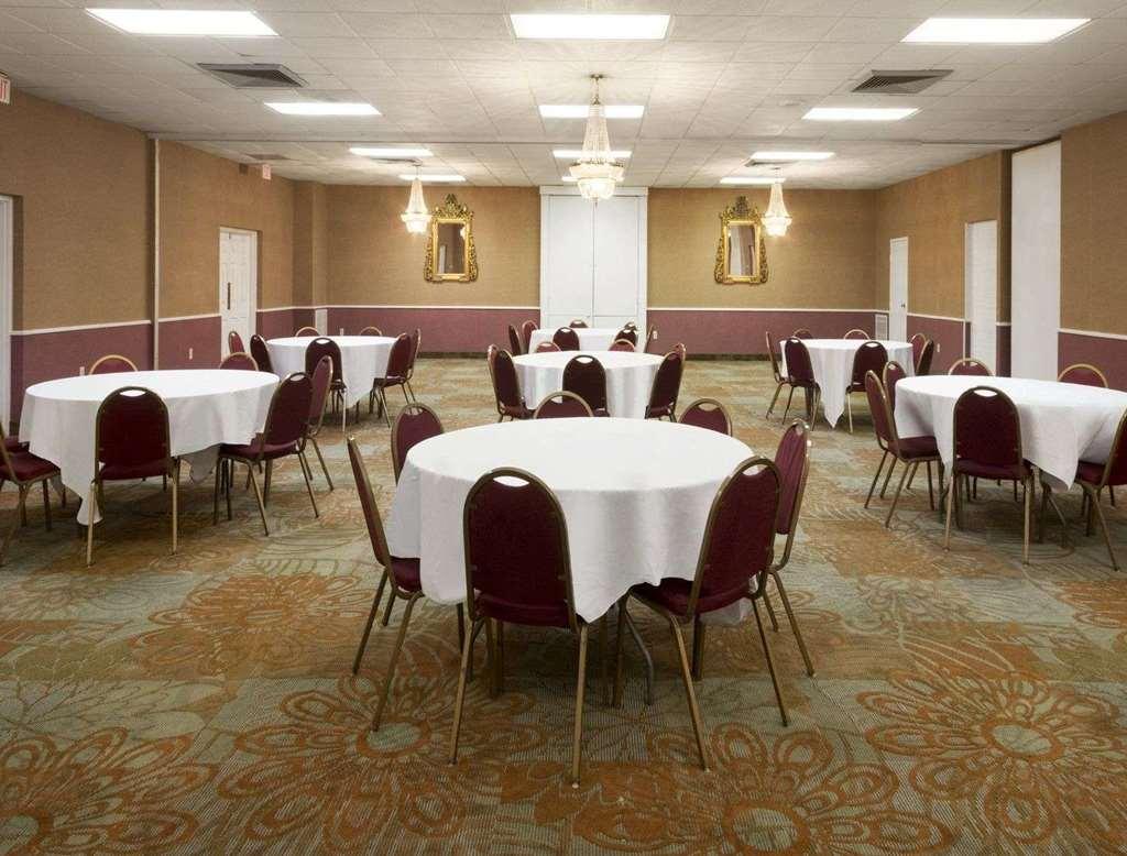 Baymont By Wyndham Roanoke Area