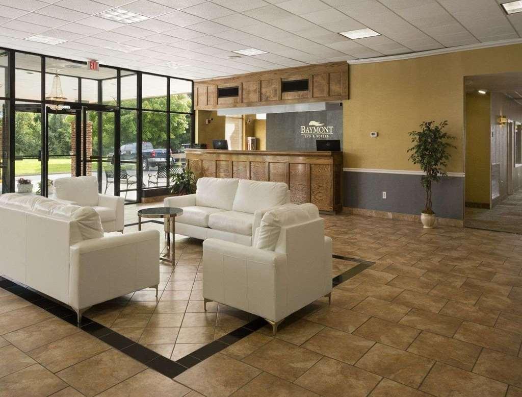 Hotel Baymont By Wyndham Roanoke Area Salem
