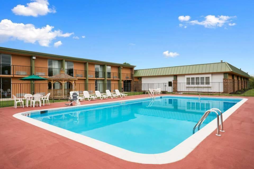 Baymont By Wyndham Roanoke Area Salem