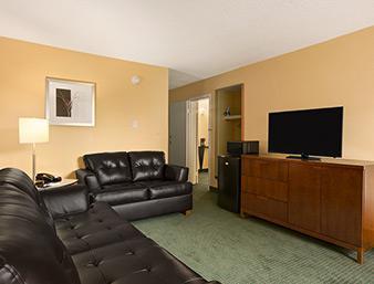 Hotel Baymont By Wyndham Roanoke Area